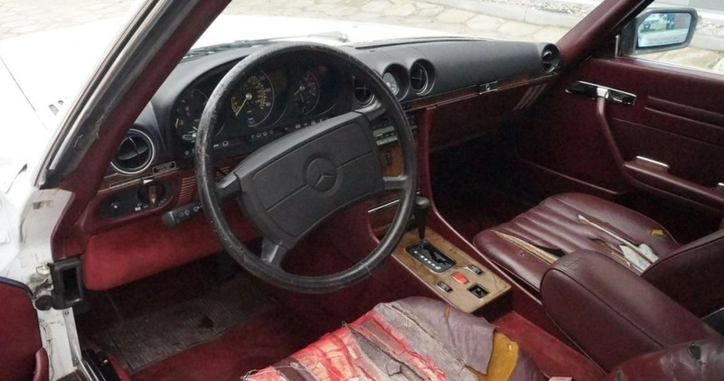 Mercedes-Benz SL cena 42900 przebieg: 149928, rok produkcji 1988 z Janikowo małe 781